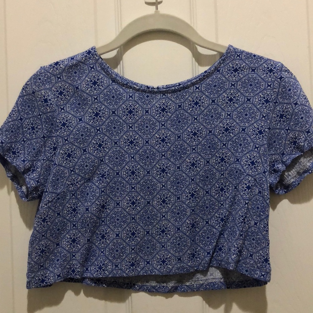 LF Rumor crop top